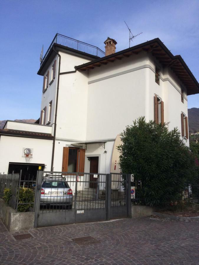 Wake Surf House Bed and Breakfast Sulzano Buitenkant foto